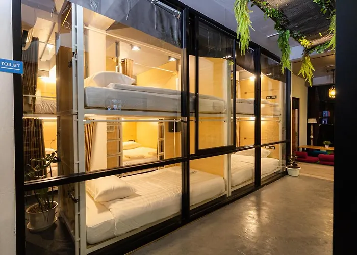 Khao San Social Capsule