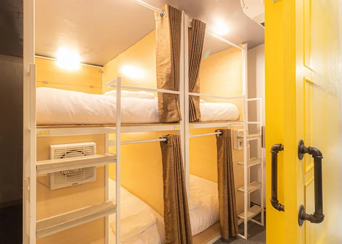 Khao San Social Capsule