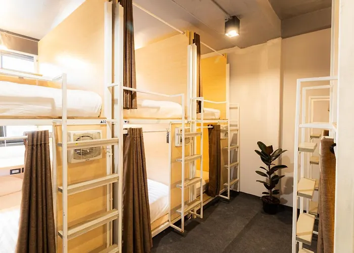 Khao San Social Capsule
