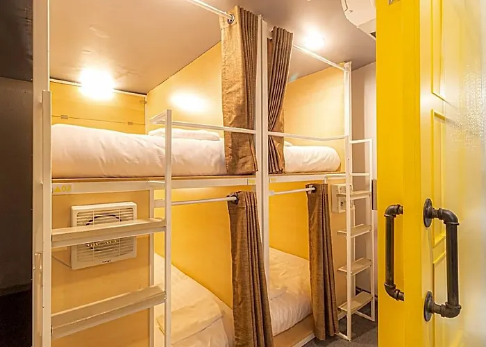 Khao San Social Capsule Hostel Bangkok