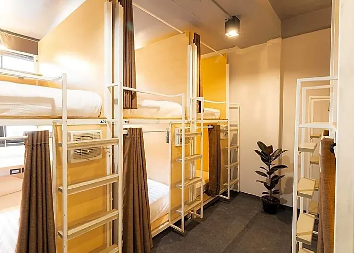 Hostel Khao San Social Capsule