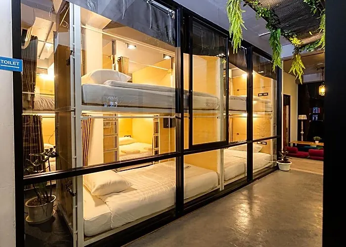 Khao San Social Capsule Hostel