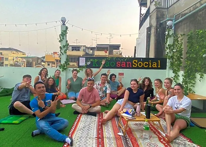 Khao San Social Capsule *